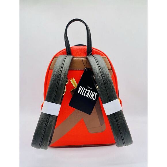 *NEW EXCLUSIVE* Loungefly Exclusive Villain Gaston Cosplay Mini Backpack - Picture 4 of 7